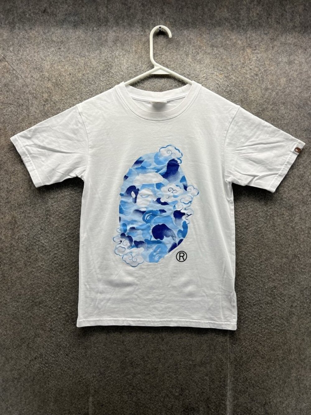 A Bathing Ape Shirt Mens Medium White Blue Ape Head Graphic Tee Crewneck Logo